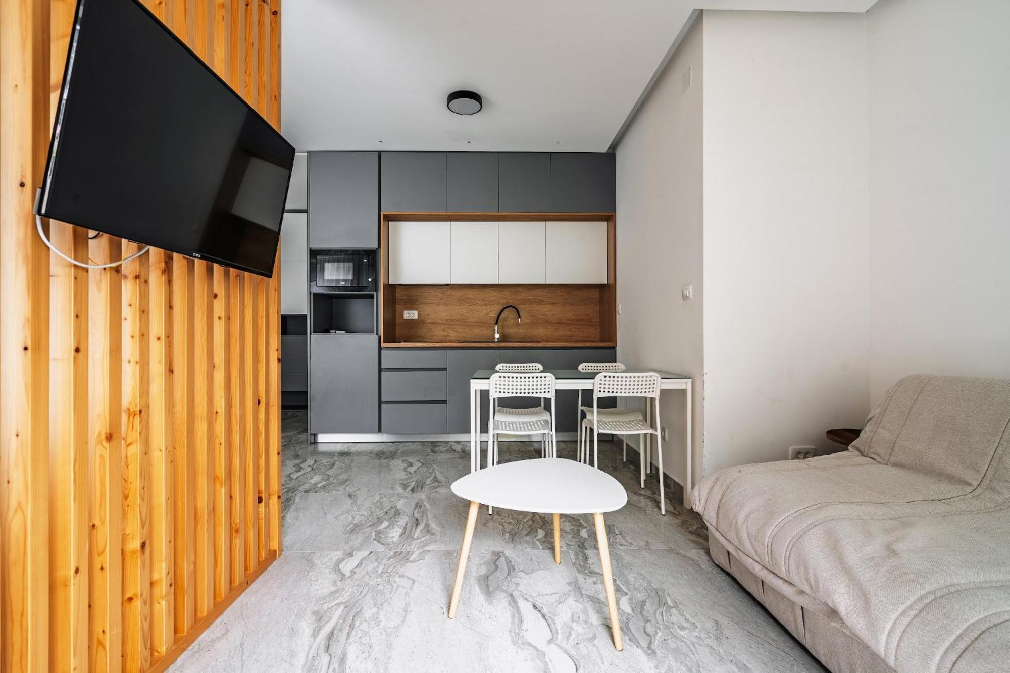 Aura Tower Aparments By In Property Rafailovici Exterior photo